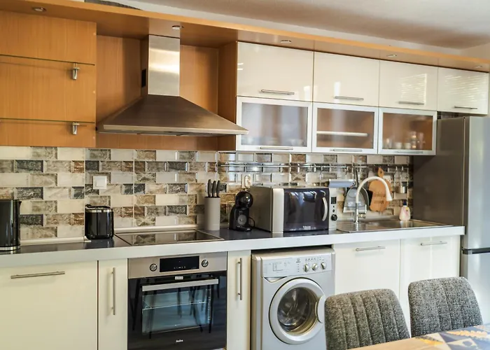 Sweet 2 ساندانسكي