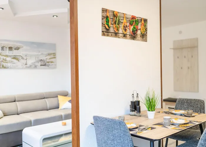 Sweet 2 ساندانسكي